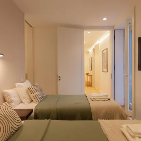 Flh Elegance With Pool & Parking - Non Touristic * Lisboa